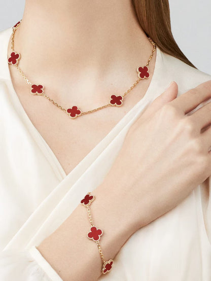 Dây chuyền Van Cleef & Arpels Alhambra 10 hoa Carnelian đỏ