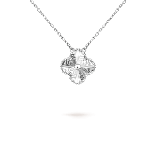 Dây chuyền Van Cleef & Arpels Alhambra vàng trắng 18K