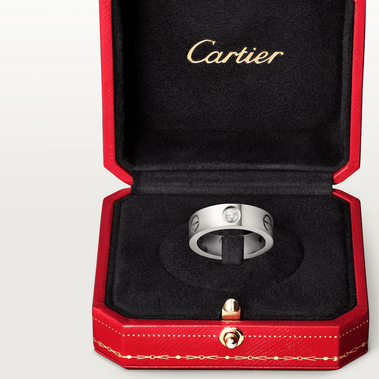 Nhẫn Cartier Love 5.5mm | Vàng trắng 18k - 3 kim cương