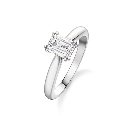   Nhẫn đính hôn Solitaire Emerald-Cut