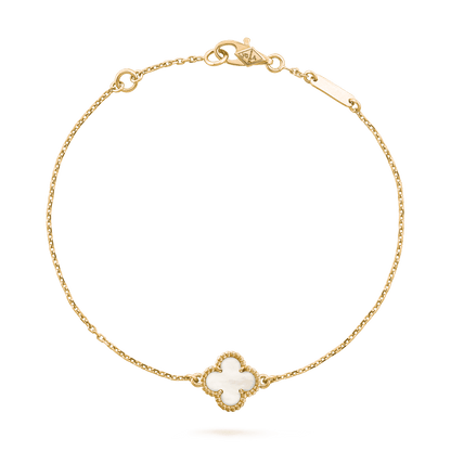   Vòng tay Van Cleef & Arpels Sweet Alhambra vàng 18K xà cừ trắng