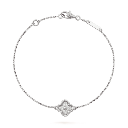   Vòng tay Van Cleef & Arpels Sweet Alhambra vàng trắng 18K kim cương thiên nhiên